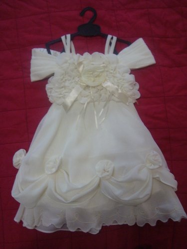 Нарядные платья для маленьких принцесс