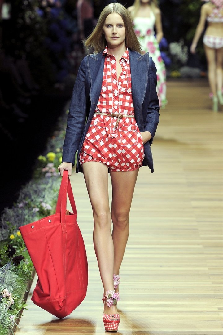 Необходимы всего пять составляющих, чтобы создать стильный образ