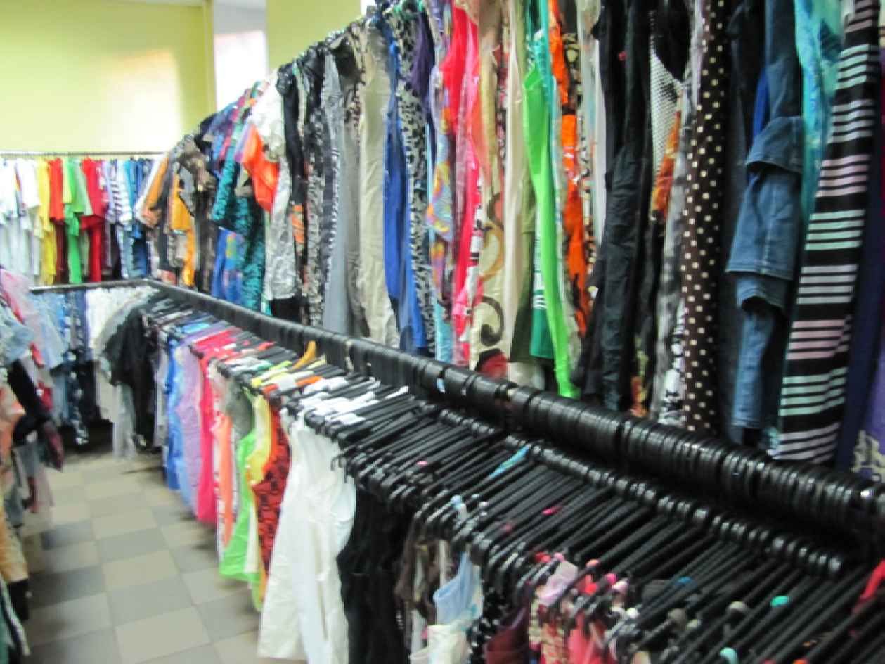 Магазины секонд-хенд просто находка для модников